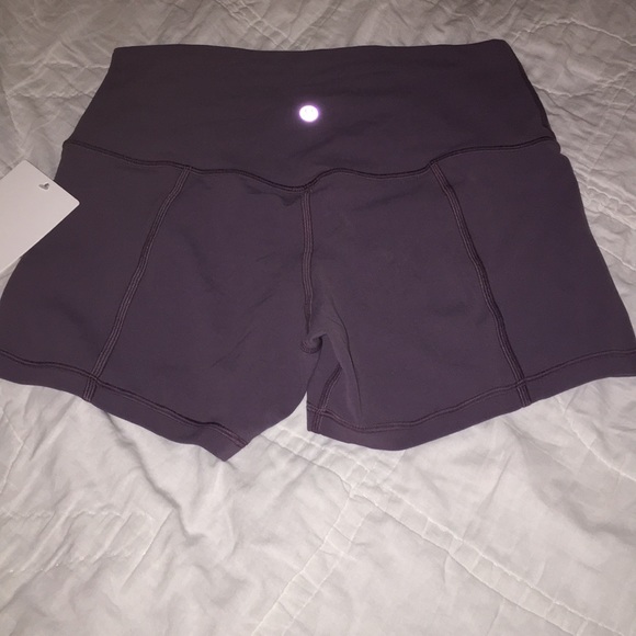 🔥Lululemon high rise🔥 - Picture 3 of 4